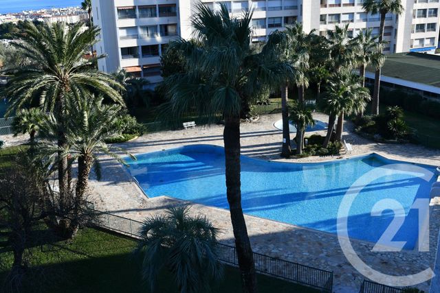 Appartement F2 à vendre - 2 pièces - 55,49 m2 - Antibes - 06 - PROVENCE-ALPES-COTE-D-AZUR
