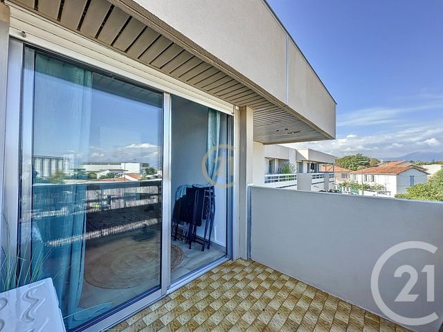 Appartement F1 à louer - 1 pièce - 27 m2 - Antibes - 06 - PROVENCE-ALPES-COTE-D-AZUR