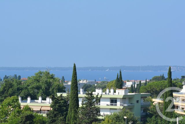 Appartement F4 &agrave; vendre - 4 pi&egrave;ces - 125,13 m2 - Antibes - 06 - PROVENCE-ALPES-COTE-D-AZUR