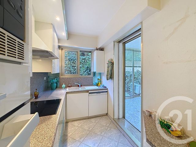 Appartement F3 &agrave; vendre - 4 pi&egrave;ces - 86 m2 - Antibes - 06 - PROVENCE-ALPES-COTE-D-AZUR