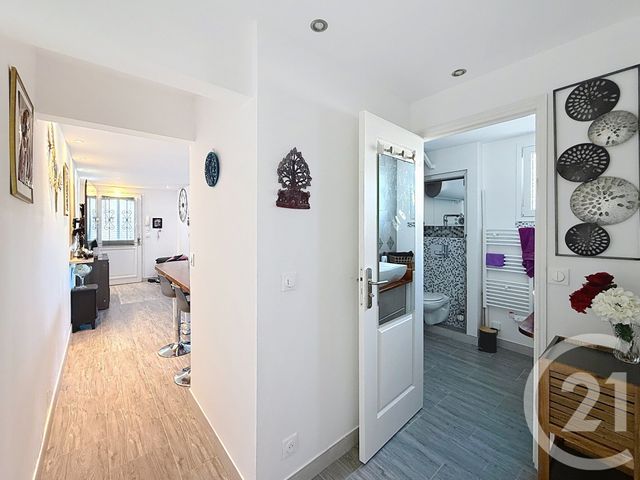 Appartement F2 &agrave; vendre - 2 pi&egrave;ces - 40,36 m2 - Antibes - 06 - PROVENCE-ALPES-COTE-D-AZUR
