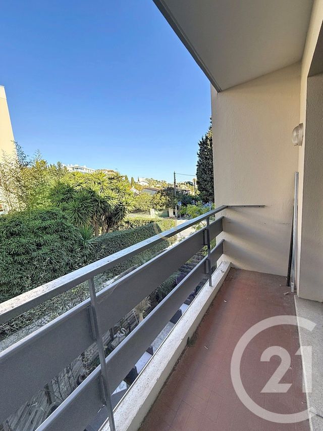 Appartement F2 &agrave; vendre - 2 pi&egrave;ces - 42,64 m2 - Antibes - 06 - PROVENCE-ALPES-COTE-D-AZUR