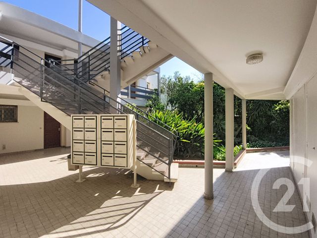 Appartement F2 &agrave; vendre - 2 pi&egrave;ces - 42,64 m2 - Antibes - 06 - PROVENCE-ALPES-COTE-D-AZUR