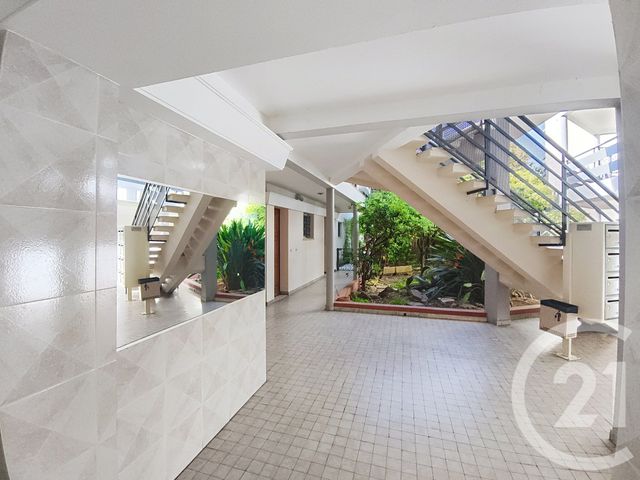 Appartement F2 &agrave; vendre - 2 pi&egrave;ces - 42,64 m2 - Antibes - 06 - PROVENCE-ALPES-COTE-D-AZUR