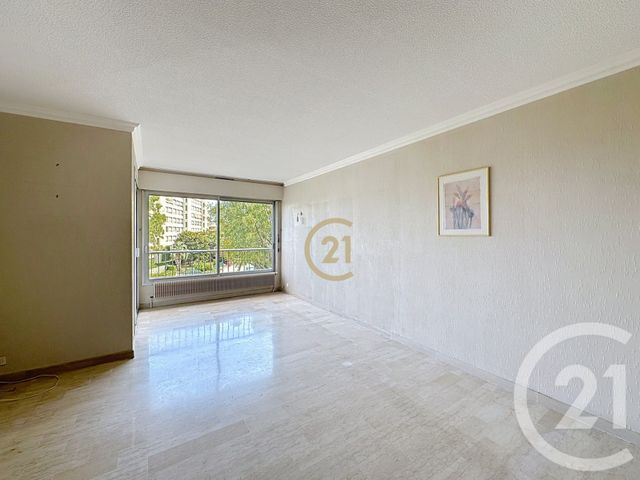 Appartement F2 &agrave; louer - 2 pi&egrave;ces - 53,82 m2 - Antibes - 06 - PROVENCE-ALPES-COTE-D-AZUR