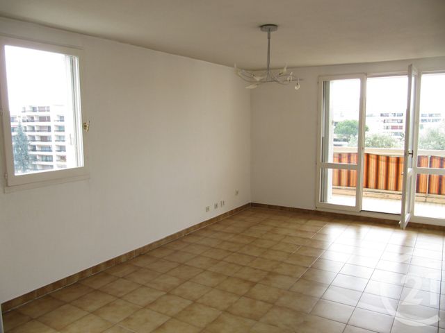 Appartement F3 &agrave; vendre - 3 pi&egrave;ces - 66,10 m2 - Villeneuve Loubet - 06 - PROVENCE-ALPES-COTE-D-AZUR