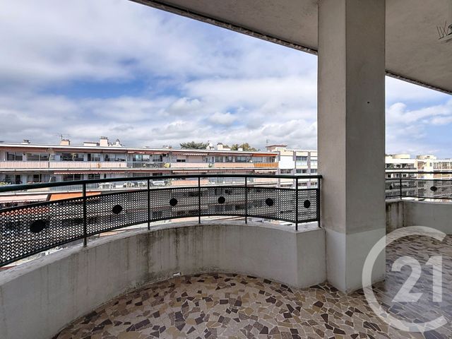 Appartement F2 &agrave; vendre - 2 pi&egrave;ces - 57,66 m2 - Cagnes Sur Mer - 06 - PROVENCE-ALPES-COTE-D-AZUR