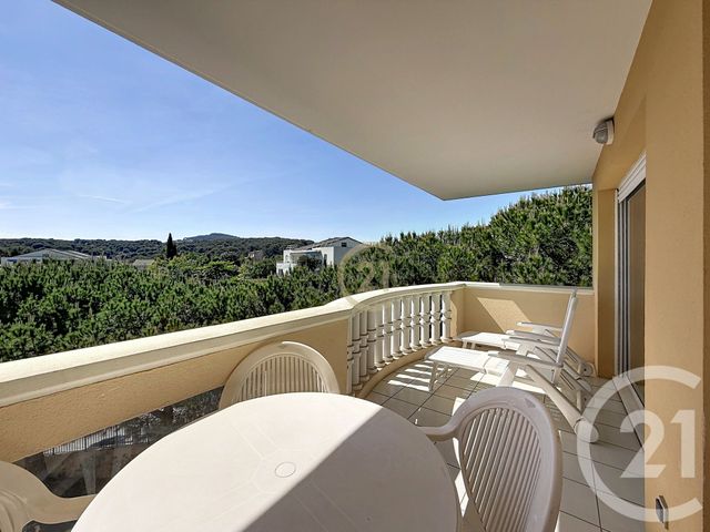 Appartement F3 &agrave; vendre - 3 pi&egrave;ces - 57,07 m2 - Antibes - 06 - PROVENCE-ALPES-COTE-D-AZUR