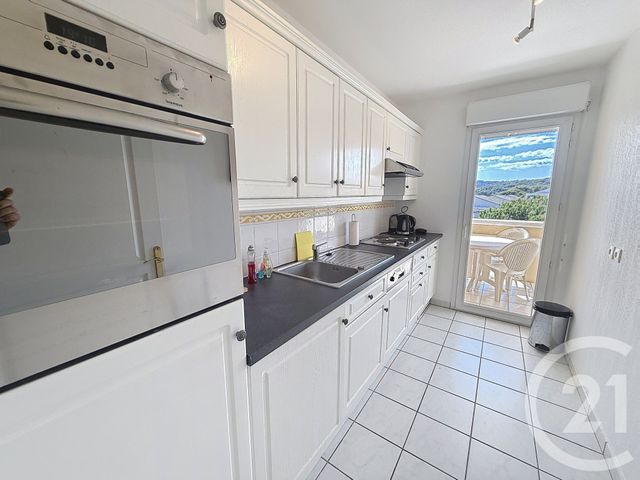 Appartement F3 &agrave; vendre - 3 pi&egrave;ces - 57,07 m2 - Antibes - 06 - PROVENCE-ALPES-COTE-D-AZUR