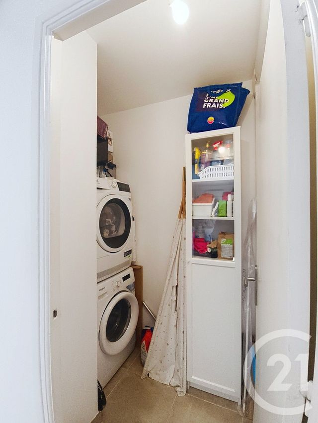 Appartement F3 &agrave; vendre - 3 pi&egrave;ces - 68,75 m2 - Antibes - 06 - PROVENCE-ALPES-COTE-D-AZUR