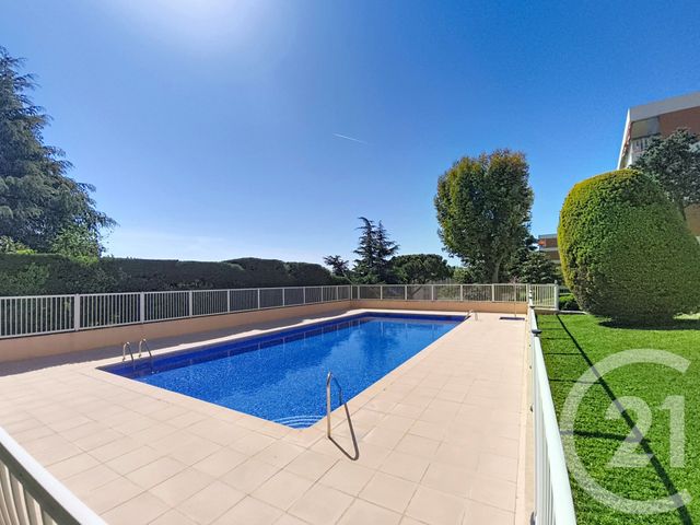 Appartement F3 &agrave; vendre - 3 pi&egrave;ces - 68,75 m2 - Antibes - 06 - PROVENCE-ALPES-COTE-D-AZUR
