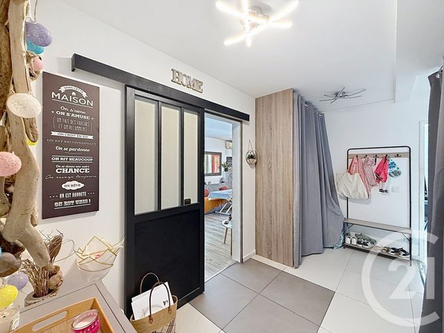Appartement F4 &agrave; vendre - 4 pi&egrave;ces - 78,48 m2 - Antibes - 06 - PROVENCE-ALPES-COTE-D-AZUR