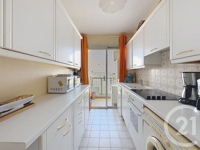 Appartement F3 &agrave; vendre - 3 pi&egrave;ces - 74,44 m2 - Antibes - 06 - PROVENCE-ALPES-COTE-D-AZUR