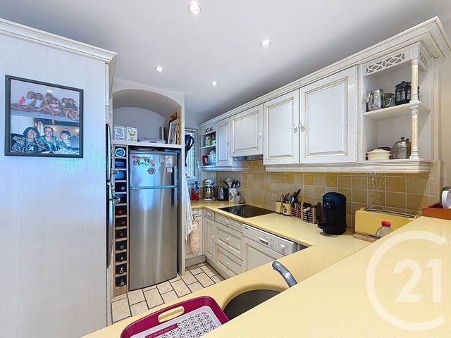 Appartement F3 &agrave; vendre - 3 pi&egrave;ces - 60,05 m2 - Antibes - 06 - PROVENCE-ALPES-COTE-D-AZUR