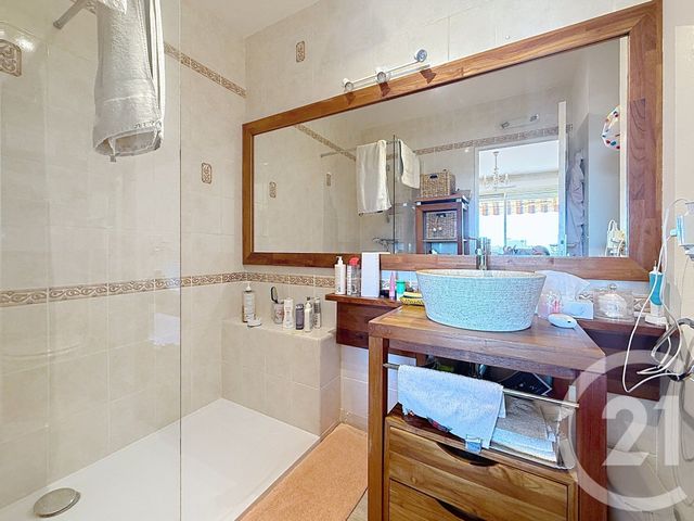 Appartement F3 &agrave; vendre - 3 pi&egrave;ces - 60,05 m2 - Antibes - 06 - PROVENCE-ALPES-COTE-D-AZUR