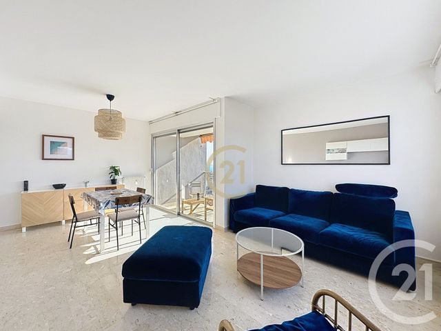 Appartement F3 &agrave; louer - 3 pi&egrave;ces - 74,01 m2 - Antibes - 06 - PROVENCE-ALPES-COTE-D-AZUR