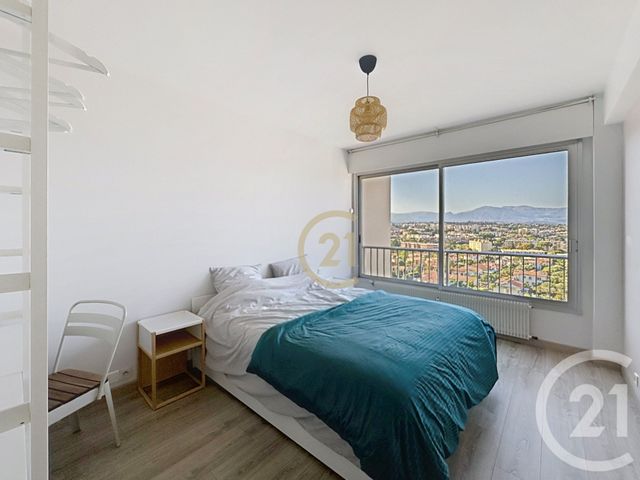 Appartement F3 &agrave; louer - 3 pi&egrave;ces - 74,01 m2 - Antibes - 06 - PROVENCE-ALPES-COTE-D-AZUR