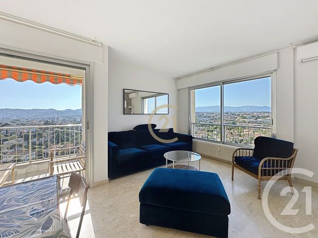 Appartement F3 &agrave; louer - 3 pi&egrave;ces - 74,01 m2 - Antibes - 06 - PROVENCE-ALPES-COTE-D-AZUR