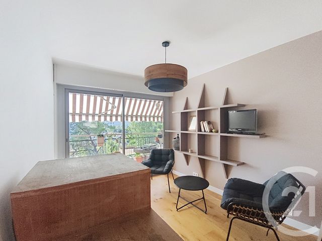 Appartement F4 &agrave; vendre - 4 pi&egrave;ces - 80,65 m2 - Le Cannet - 06 - PROVENCE-ALPES-COTE-D-AZUR