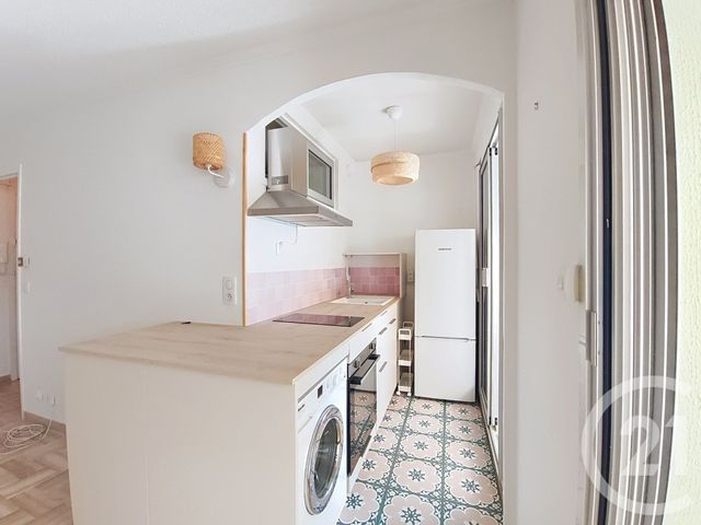 Appartement Studio &agrave; vendre - 1 pi&egrave;ce - 28,41 m2 - Antibes - 06 - PROVENCE-ALPES-COTE-D-AZUR