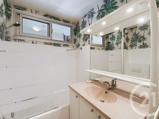 Appartement Studio &agrave; vendre - 1 pi&egrave;ce - 28,41 m2 - Antibes - 06 - PROVENCE-ALPES-COTE-D-AZUR