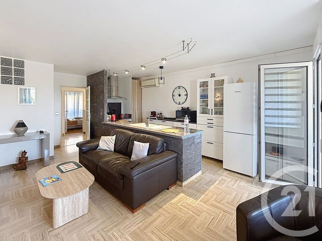 Appartement F3 &agrave; vendre - 3 pi&egrave;ces - 61,59 m2 - Antibes - 06 - PROVENCE-ALPES-COTE-D-AZUR