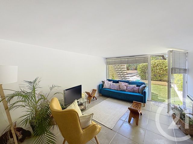 Appartement Duplex &agrave; vendre - 6 pi&egrave;ces - 131,63 m2 - Antibes - 06 - PROVENCE-ALPES-COTE-D-AZUR