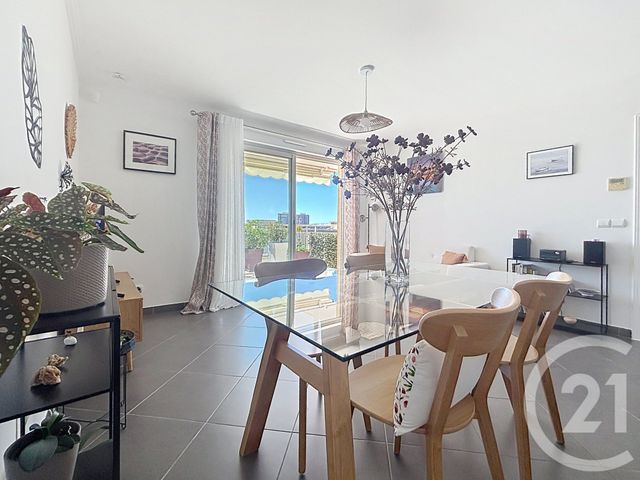 Appartement F2 &agrave; vendre - 2 pi&egrave;ces - 41,40 m2 - Antibes - 06 - PROVENCE-ALPES-COTE-D-AZUR
