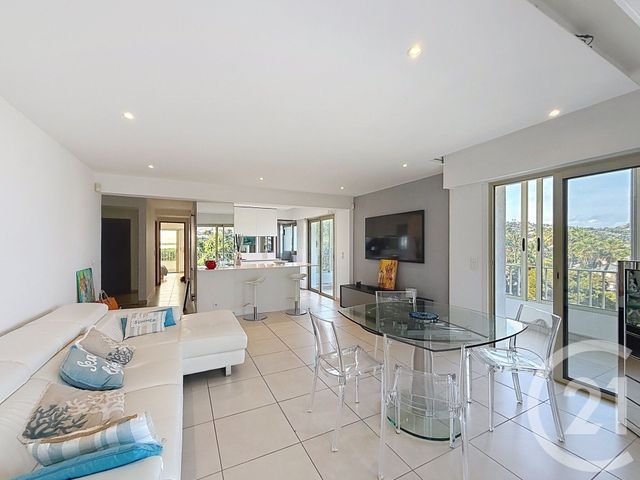Appartement F3 &agrave; vendre - 3 pi&egrave;ces - 75,76 m2 - Vallauris - 06 - PROVENCE-ALPES-COTE-D-AZUR
