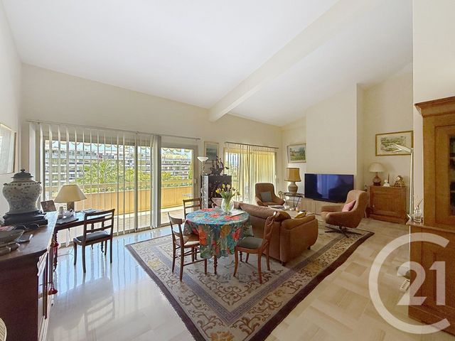 Appartement Duplex &agrave; vendre - 3 pi&egrave;ces - 109,01 m2 - Cannes - 06 - PROVENCE-ALPES-COTE-D-AZUR