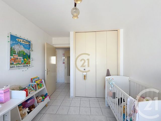 Appartement F3 &agrave; louer - 3 pi&egrave;ces - 64,31 m2 - Antibes - 06 - PROVENCE-ALPES-COTE-D-AZUR