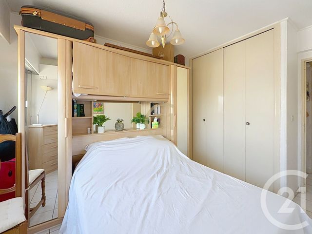 Appartement F3 &agrave; louer - 3 pi&egrave;ces - 64,31 m2 - Antibes - 06 - PROVENCE-ALPES-COTE-D-AZUR