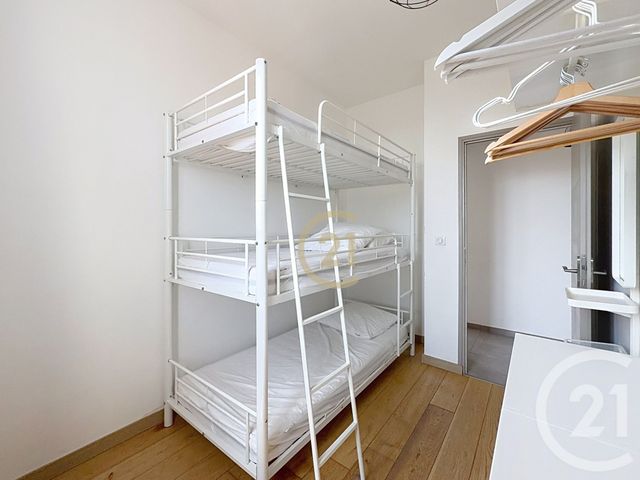Appartement F3 &agrave; louer - 3 pi&egrave;ces - 46,47 m2 - Antibes - 06 - PROVENCE-ALPES-COTE-D-AZUR