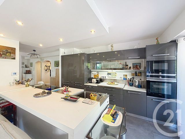 Appartement F3 &agrave; vendre - 3 pi&egrave;ces - 78,36 m2 - Antibes - 06 - PROVENCE-ALPES-COTE-D-AZUR