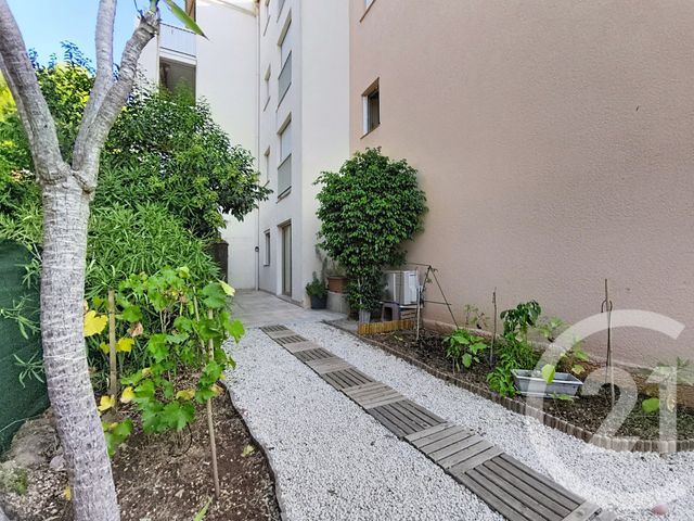 Appartement F3 &agrave; vendre - 3 pi&egrave;ces - 50,40 m2 - Antibes - 06 - PROVENCE-ALPES-COTE-D-AZUR