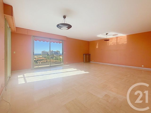 Appartement &agrave; vendre - 4 pi&egrave;ces - 135,79 m2 - Antibes - 06 - PROVENCE-ALPES-COTE-D-AZUR