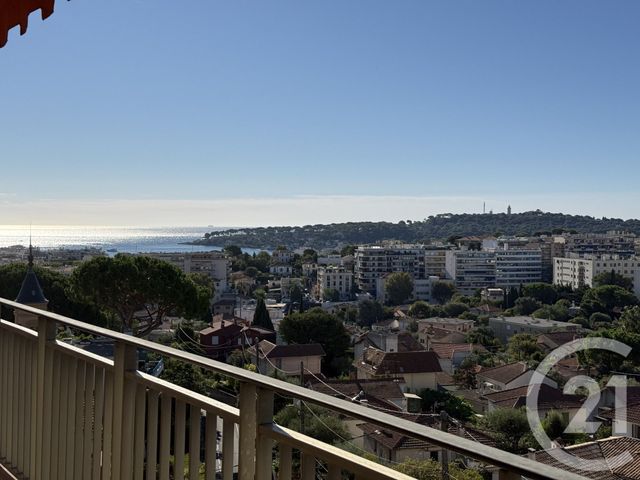 Appartement &agrave; vendre - 4 pi&egrave;ces - 135,79 m2 - Antibes - 06 - PROVENCE-ALPES-COTE-D-AZUR