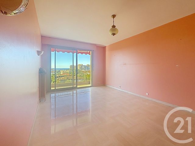 Appartement &agrave; vendre - 4 pi&egrave;ces - 135,79 m2 - Antibes - 06 - PROVENCE-ALPES-COTE-D-AZUR