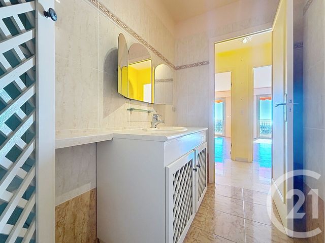 Appartement &agrave; vendre - 4 pi&egrave;ces - 135,79 m2 - Antibes - 06 - PROVENCE-ALPES-COTE-D-AZUR