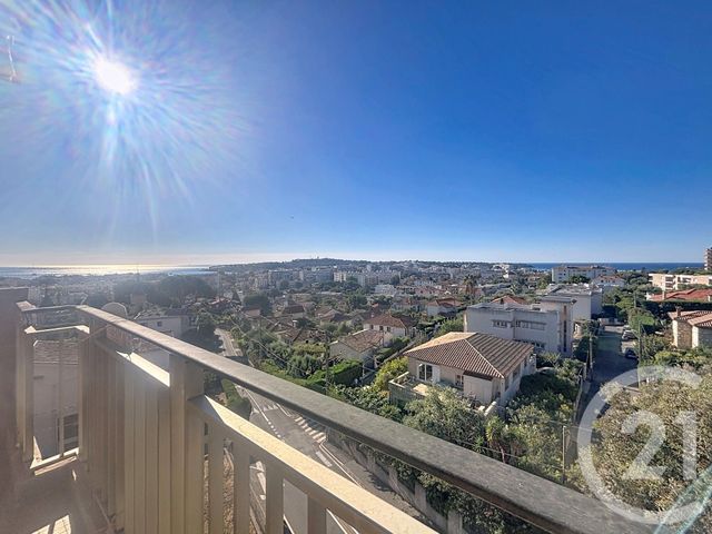 Appartement &agrave; vendre - 4 pi&egrave;ces - 135,79 m2 - Antibes - 06 - PROVENCE-ALPES-COTE-D-AZUR