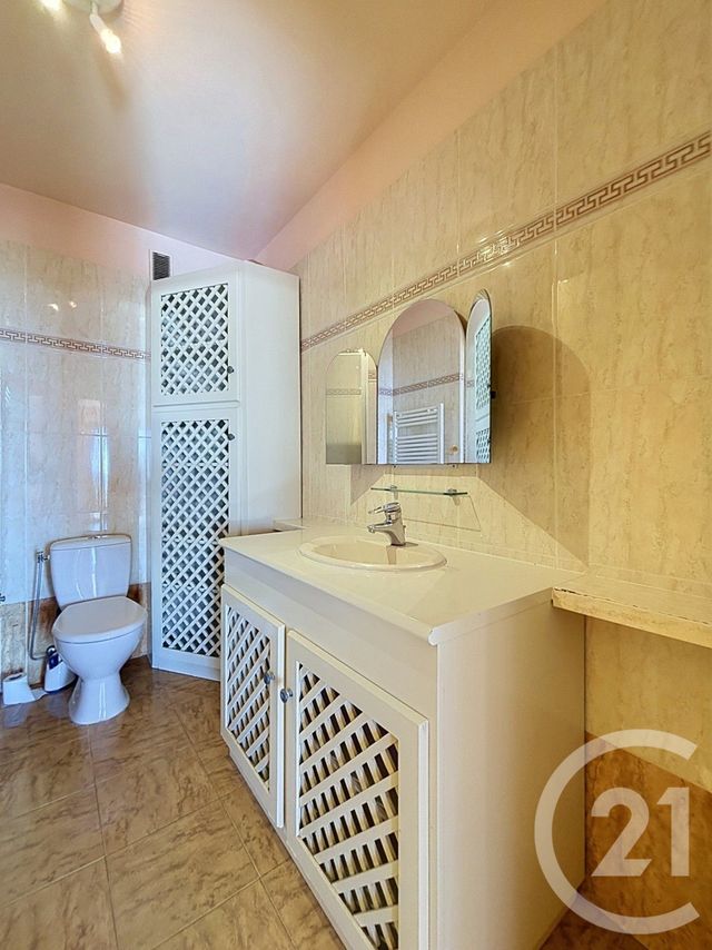 Appartement &agrave; vendre - 4 pi&egrave;ces - 135,79 m2 - Antibes - 06 - PROVENCE-ALPES-COTE-D-AZUR