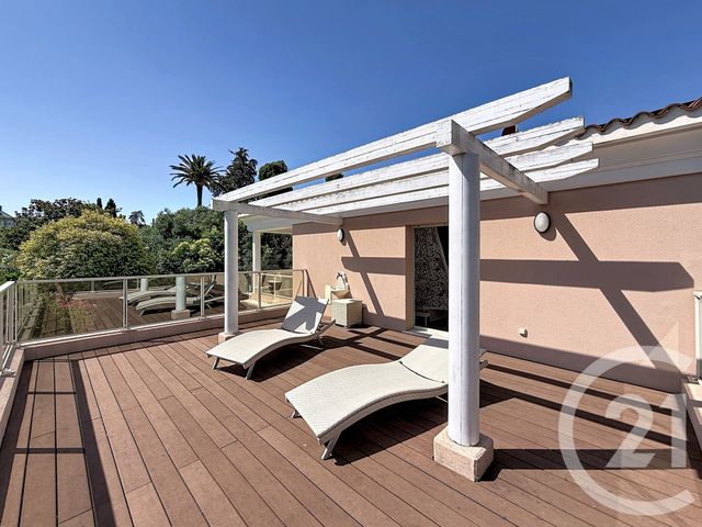 Maison &agrave; vendre - 6 pi&egrave;ces - 240 m2 - Antibes - 06 - PROVENCE-ALPES-COTE-D-AZUR