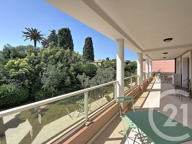 Maison &agrave; vendre - 6 pi&egrave;ces - 240 m2 - Antibes - 06 - PROVENCE-ALPES-COTE-D-AZUR