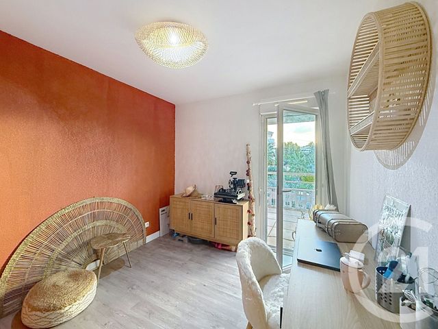 Appartement F3 &agrave; vendre - 3 pi&egrave;ces - 59,70 m2 - Antibes - 06 - PROVENCE-ALPES-COTE-D-AZUR