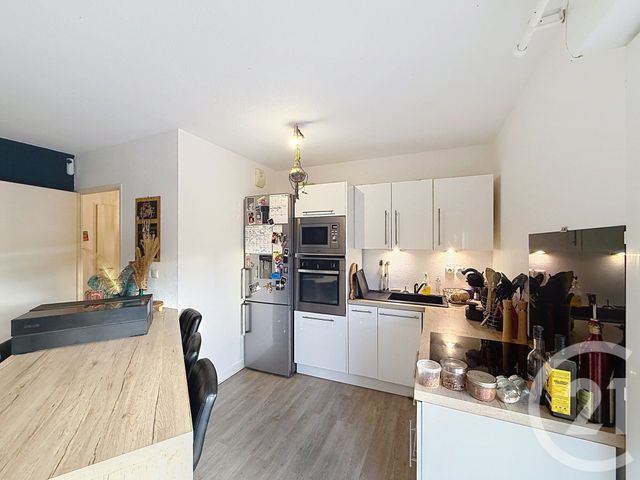Appartement F3 &agrave; vendre - 3 pi&egrave;ces - 59,70 m2 - Antibes - 06 - PROVENCE-ALPES-COTE-D-AZUR