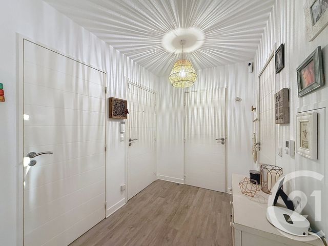Appartement F3 &agrave; vendre - 3 pi&egrave;ces - 59,70 m2 - Antibes - 06 - PROVENCE-ALPES-COTE-D-AZUR