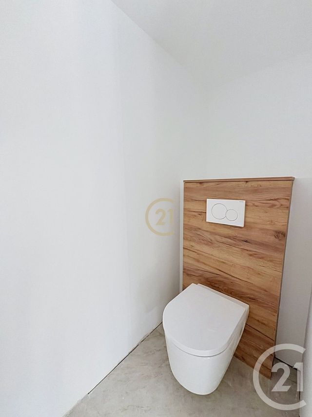 Appartement F2 &agrave; louer - 2 pi&egrave;ces - 24,35 m2 - Valbonne - 06 - PROVENCE-ALPES-COTE-D-AZUR