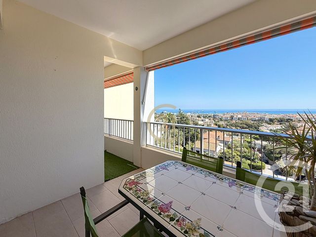 Appartement F3 &agrave; louer - 3 pi&egrave;ces - 72,72 m2 - Antibes - 06 - PROVENCE-ALPES-COTE-D-AZUR
