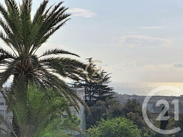 Appartement F3 &agrave; louer - 3 pi&egrave;ces - 73,41 m2 - Antibes - 06 - PROVENCE-ALPES-COTE-D-AZUR