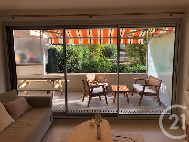 Appartement &agrave; vendre - 3 pi&egrave;ces - 52,39 m2 - Antibes - 06 - PROVENCE-ALPES-COTE-D-AZUR